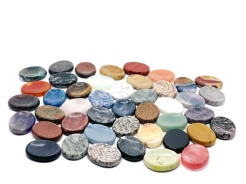 Crystal Worry Stone - Soothing Crystal – Stress Relief Stone - 4.5x3.5cm - MIX