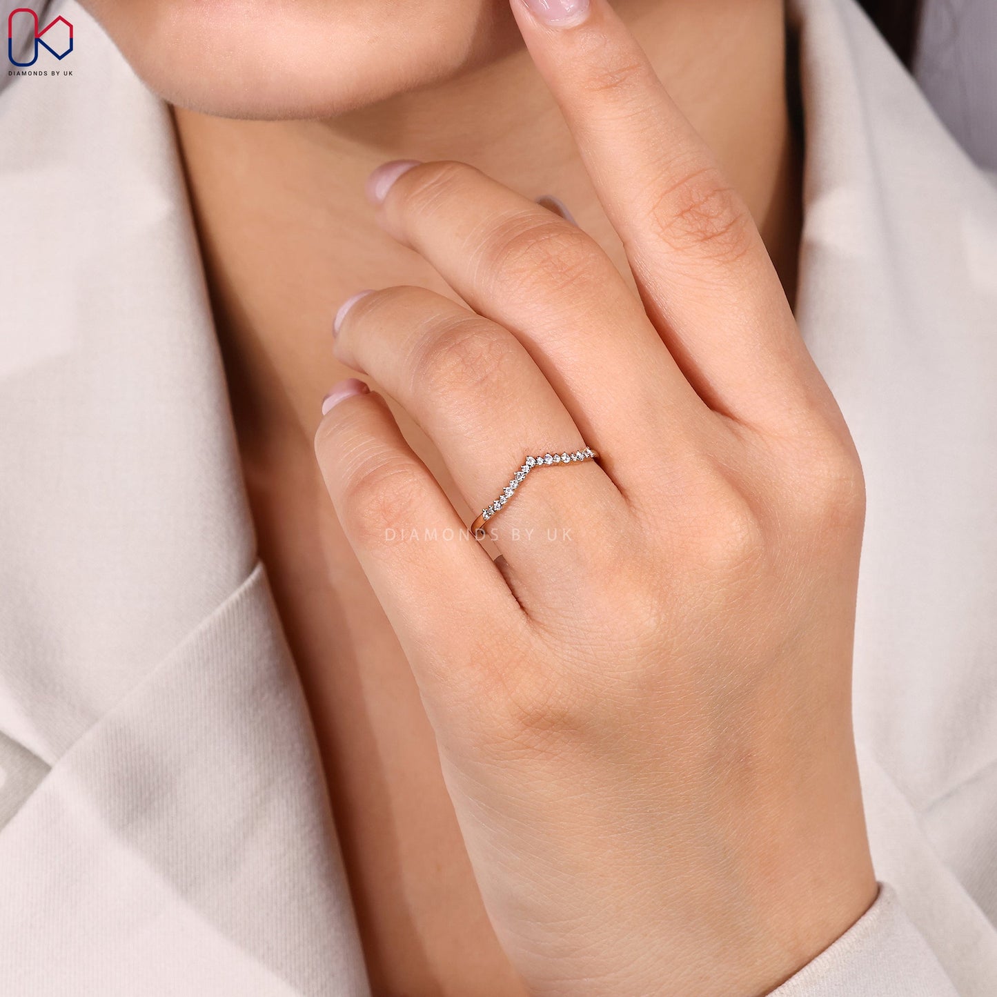 Round Diamond V Shaped Wedding Band