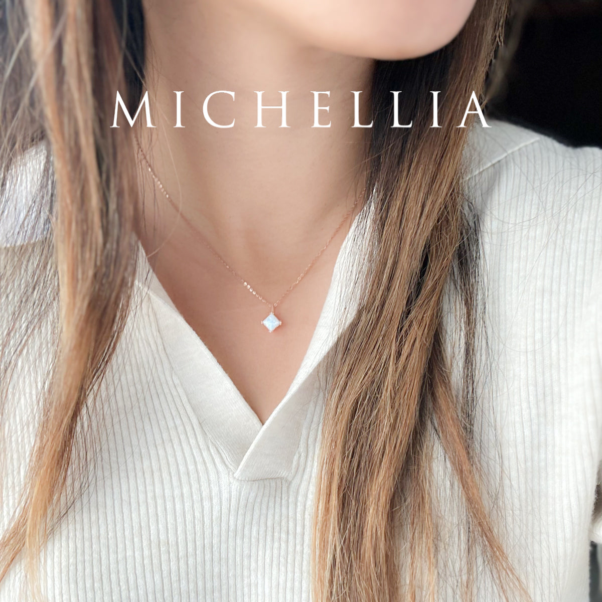 [Astoria] Fluer De Lis Princess Cut Necklace in Moonstone