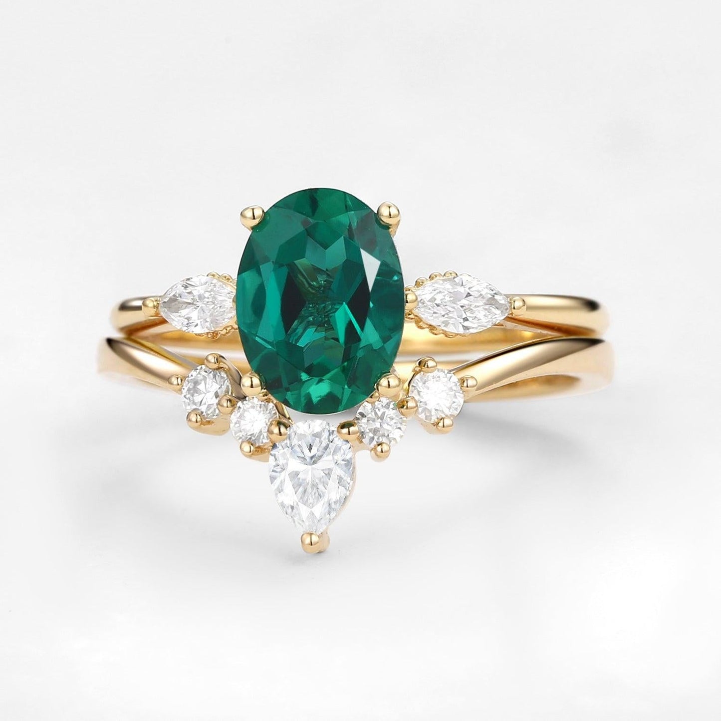 Vera's Grace | Vintage Oval Emerald & Moissanite Bridal Set 2pcs