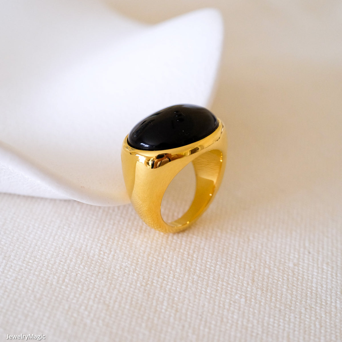 Onyx Ring
