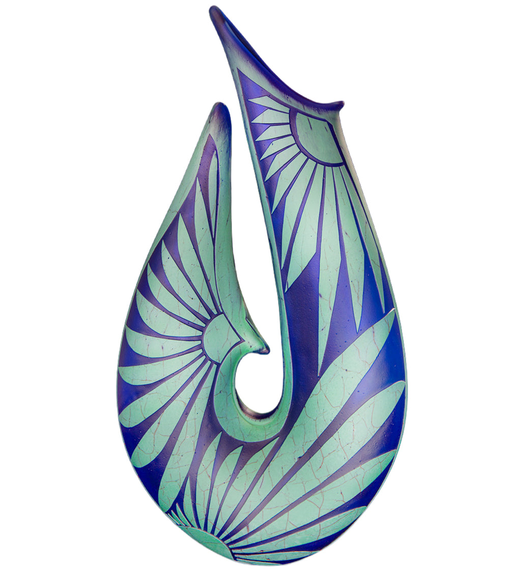 Glass "Fish Hook Makua's Son - FHSE-2" by Daniel Moe