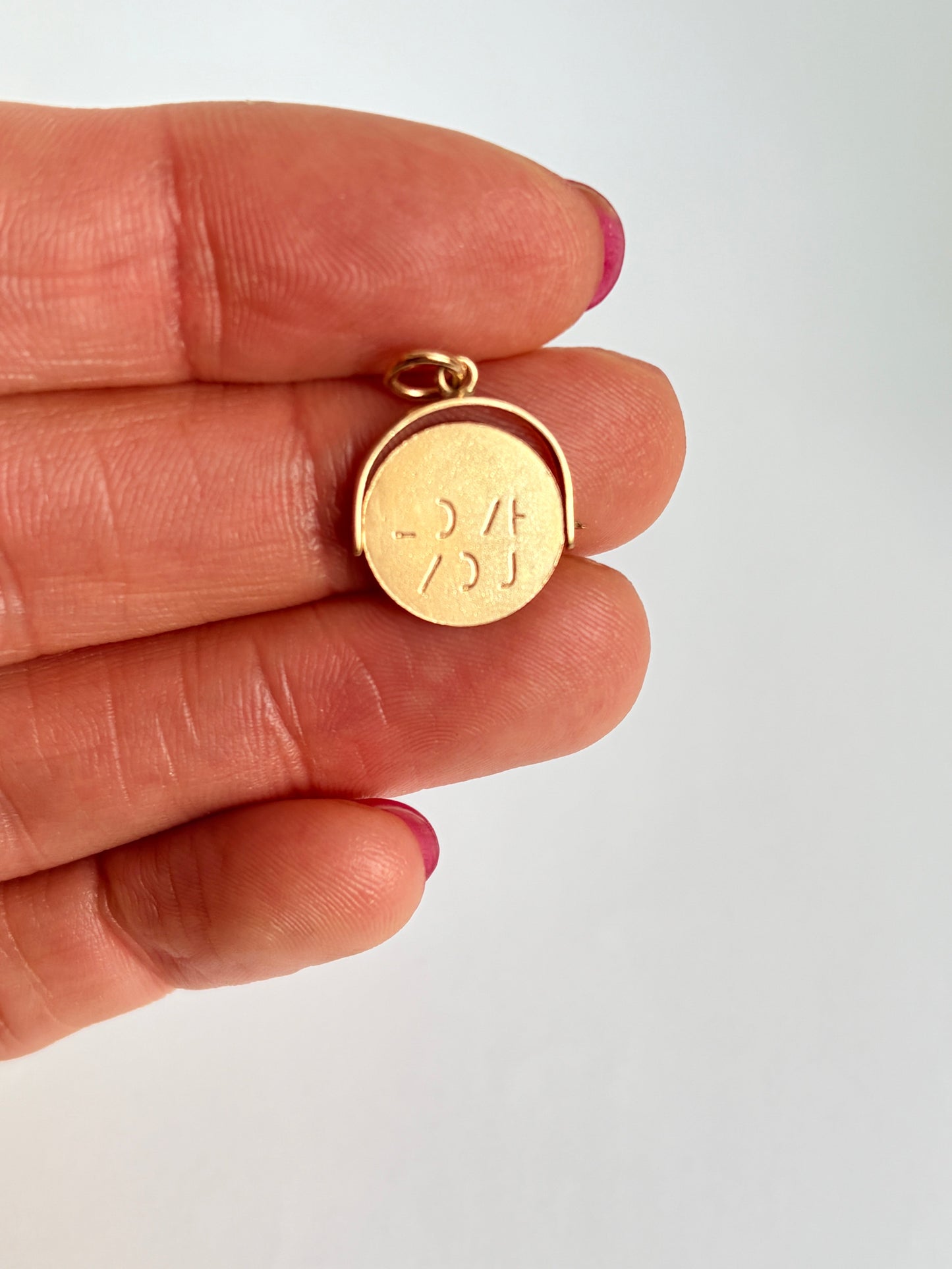 9ct Gold, 'I Love You' Spinner Pendant