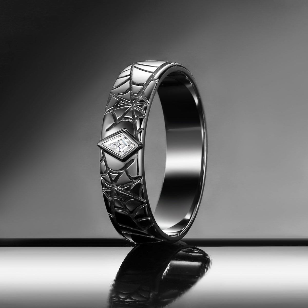 Gothic Kite Moissanite Spider Web Filigree Wedding Band