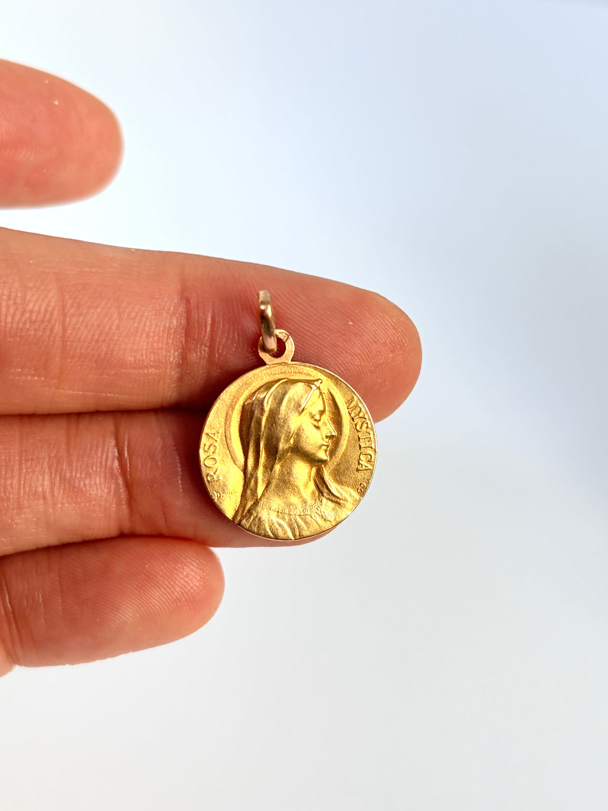 Vintage, Italian 18ct Gold, Madonna (Virgin Mary) Rosa Mystica Pendant