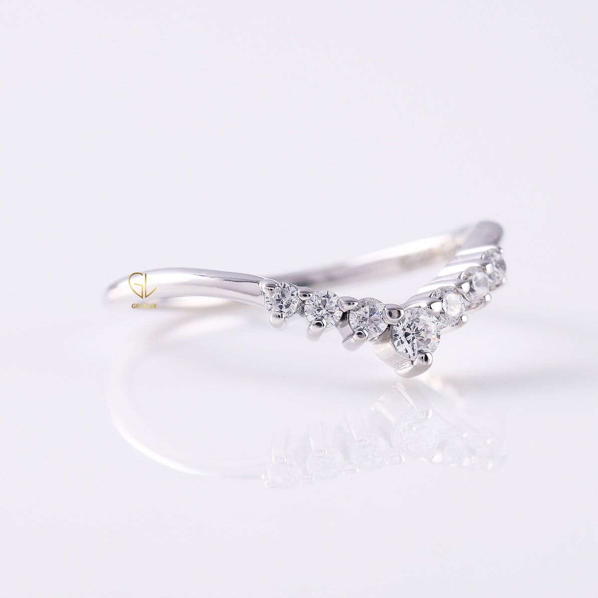 Seven Stone Curved Moissanite Wishbone Ring