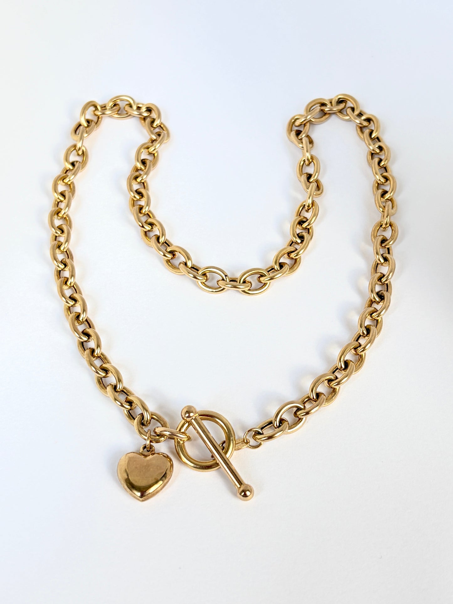Classic, 18 inch, Vintage, Cable Link Chain with Toggle clasp and Puiffy Heart, 15.62g