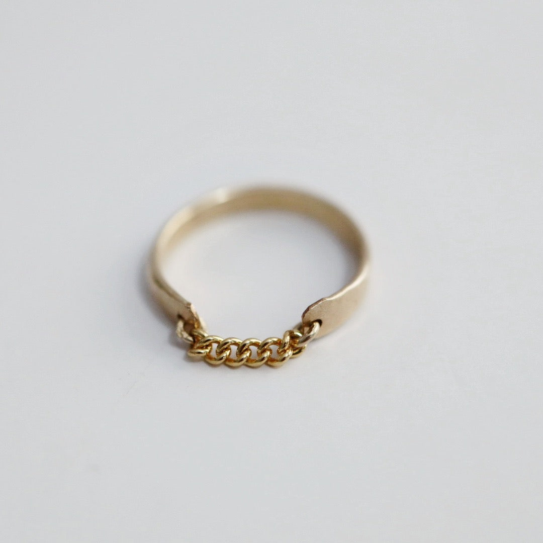 Gold Chain Ring in 14 Karat Gold Fill