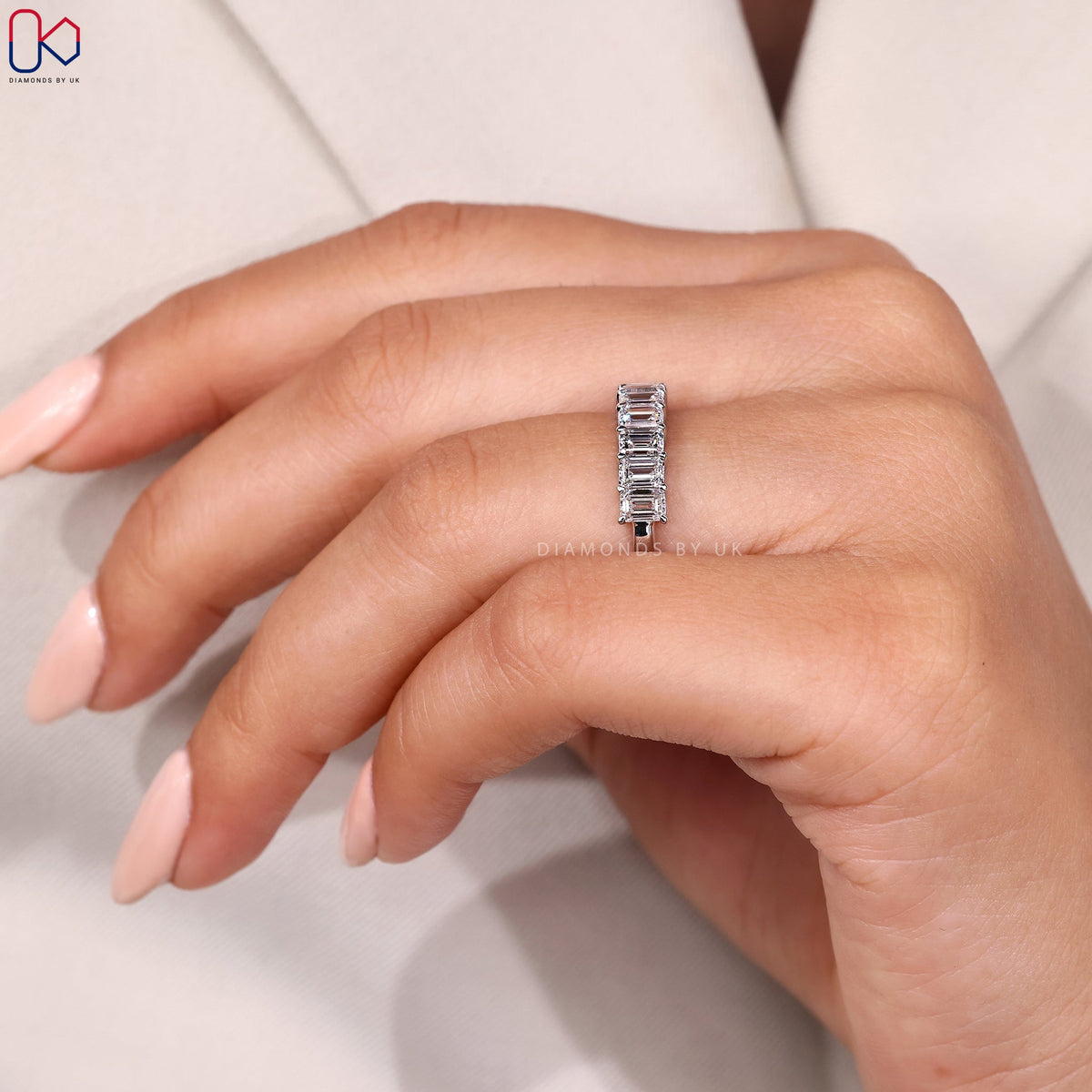 7 Stone Emerald Cut Wedding Band
