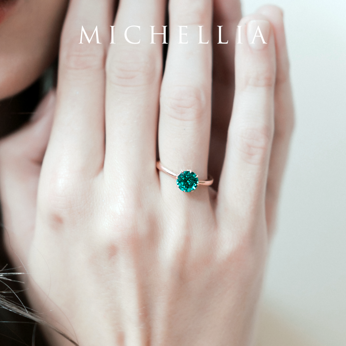 [Victoria] Classic Crown Solitaire Ring in Opal