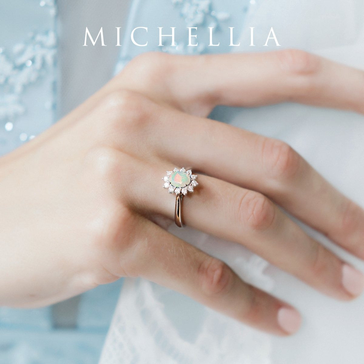 [Julianne] Vintage Bloom Oval Cut Ring in Aquamarine