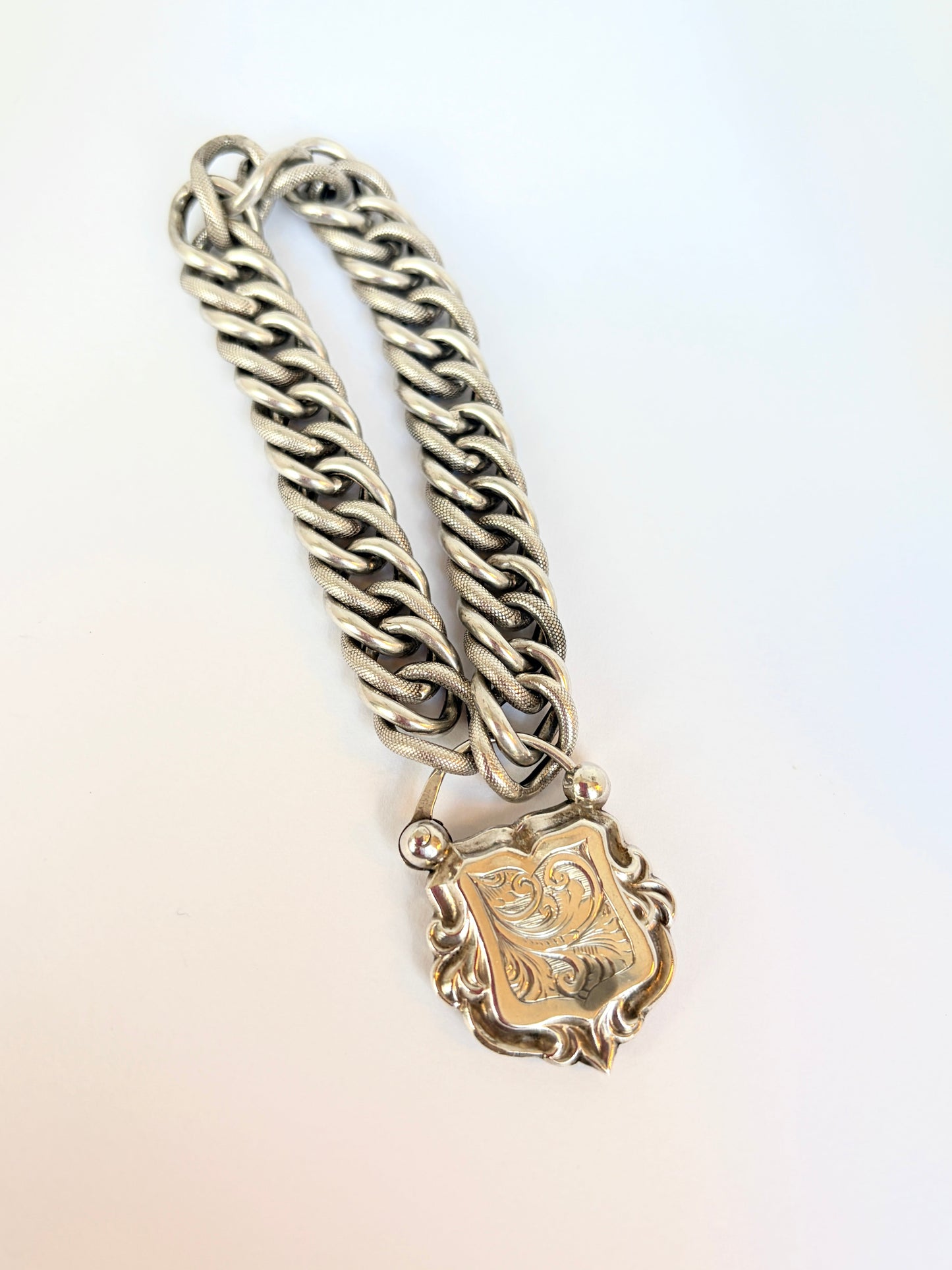 VIctorian Silver Bracelet with Silver Padlock, 6 inches and 20.6g