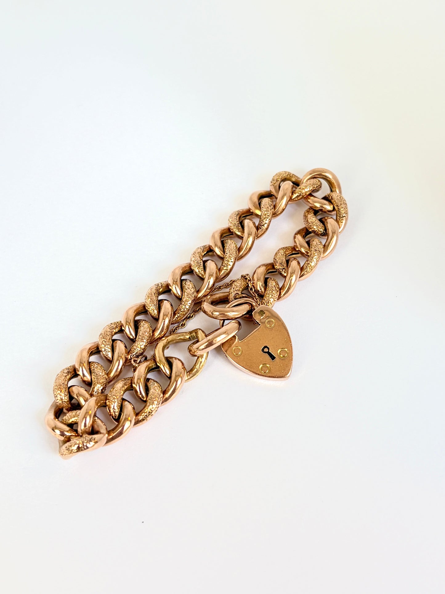 9ct Gold, Victorian Night and Day Bracelet with Heart Padlock Clasp, 22g and 8 inches