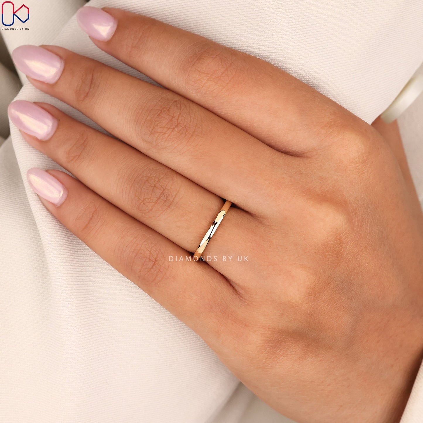 Plain Wedding Band In Yellow Gold