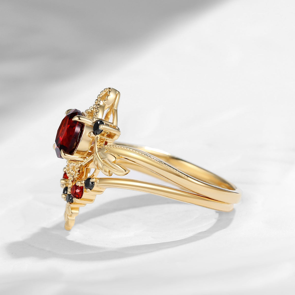Celtic Calendar | 12.24-1.20 | Round Cut Garnet Nature Inspired Birch Leafy Celtic Ring Set 2pcs