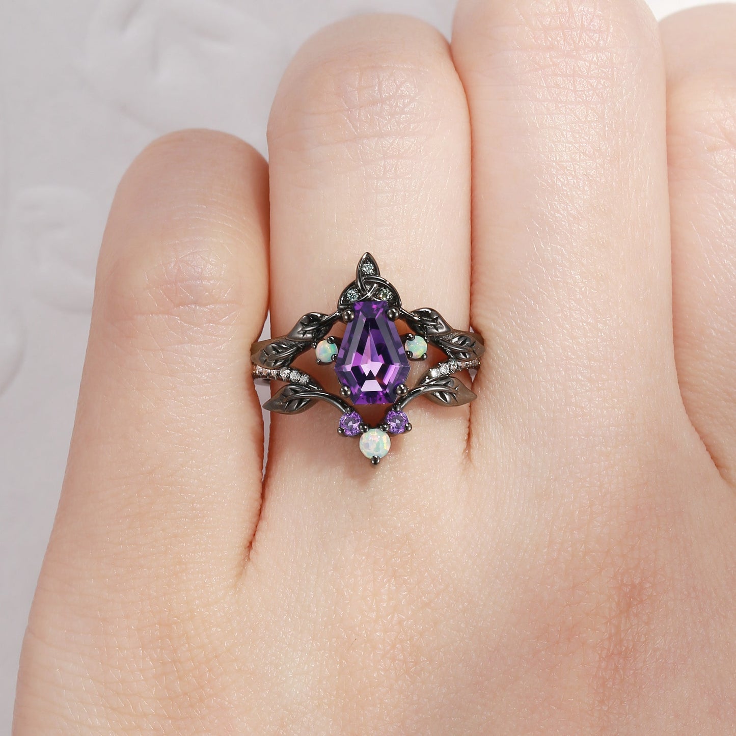 Celtic Calendar | 1.21-2.17 | Coffin Amethyst Nature Inspired Rowan Leafy Celtic Ring Set 2pcs