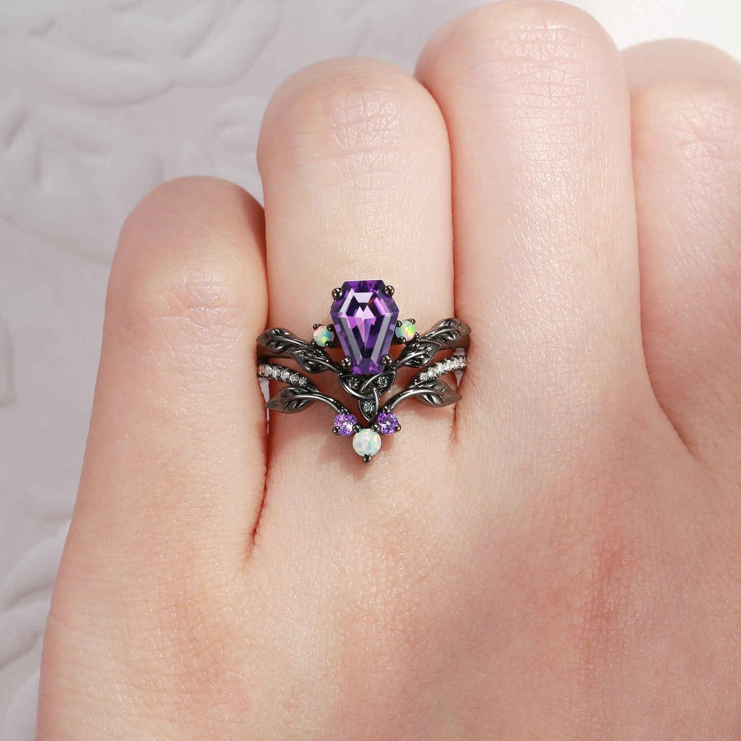 Celtic Calendar | 1.21-2.17 | Coffin Amethyst Nature Inspired Rowan Leafy Celtic Ring Set 2pcs