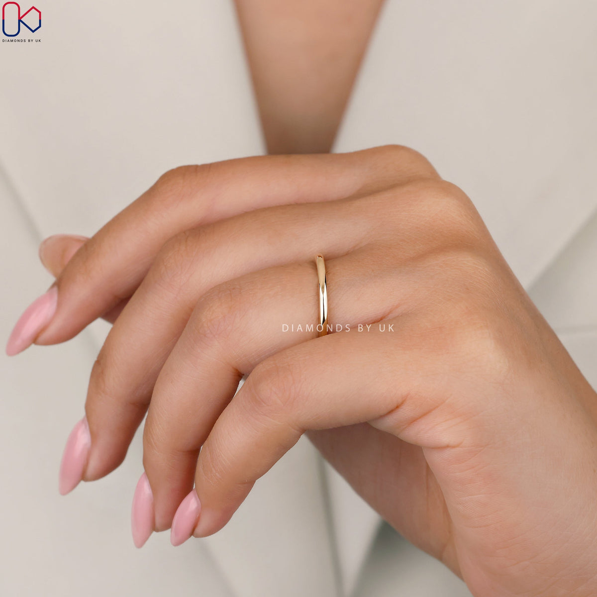 Comfort Fit Band In Yellow Gold