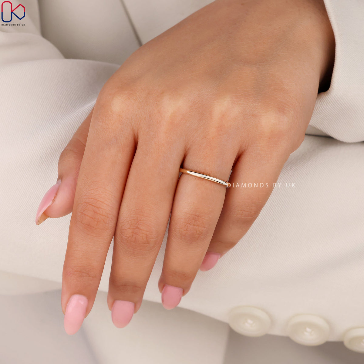 Comfort Fit Band In Yellow Gold