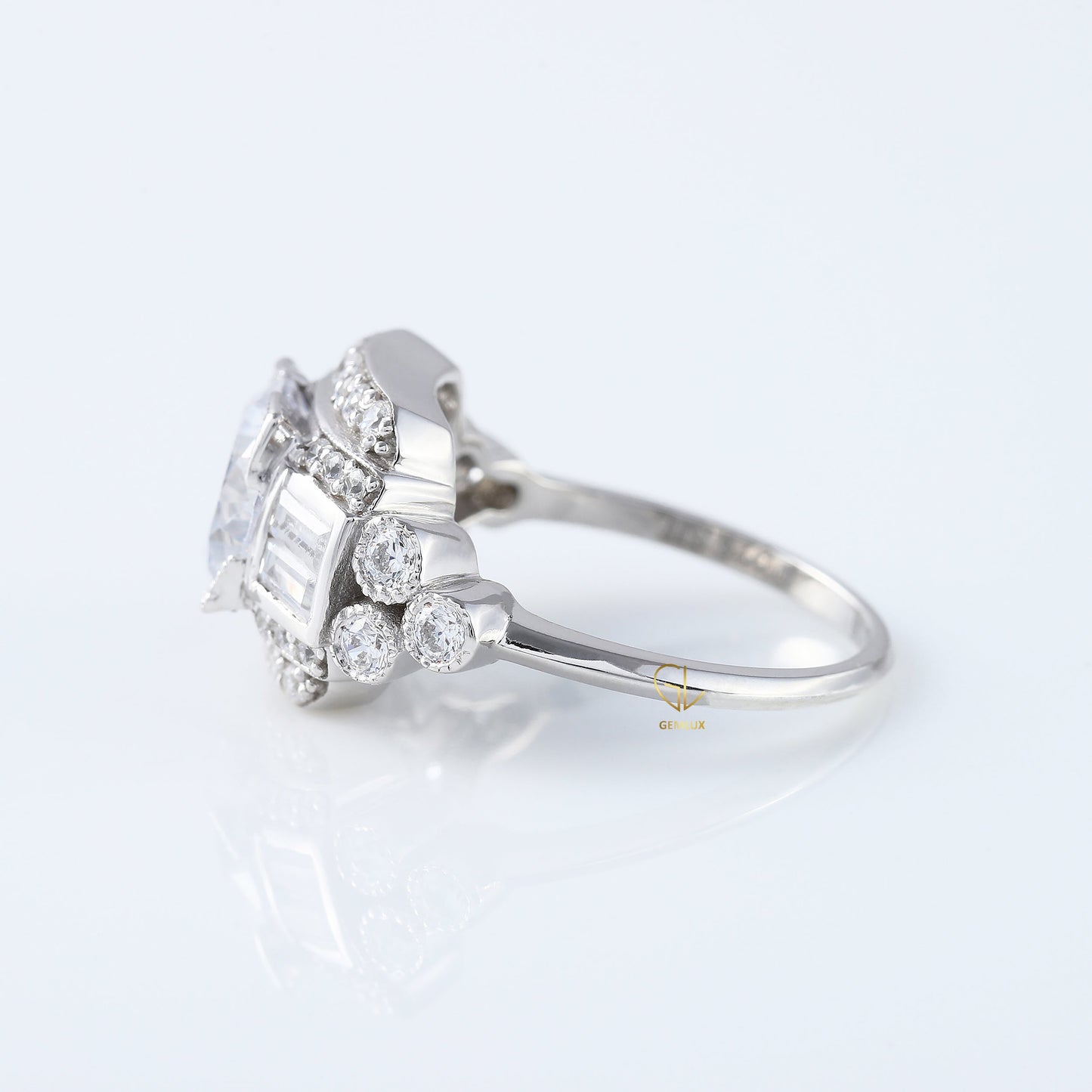 Vintage Art Deco Round Moissanite Diamond Antique Ring