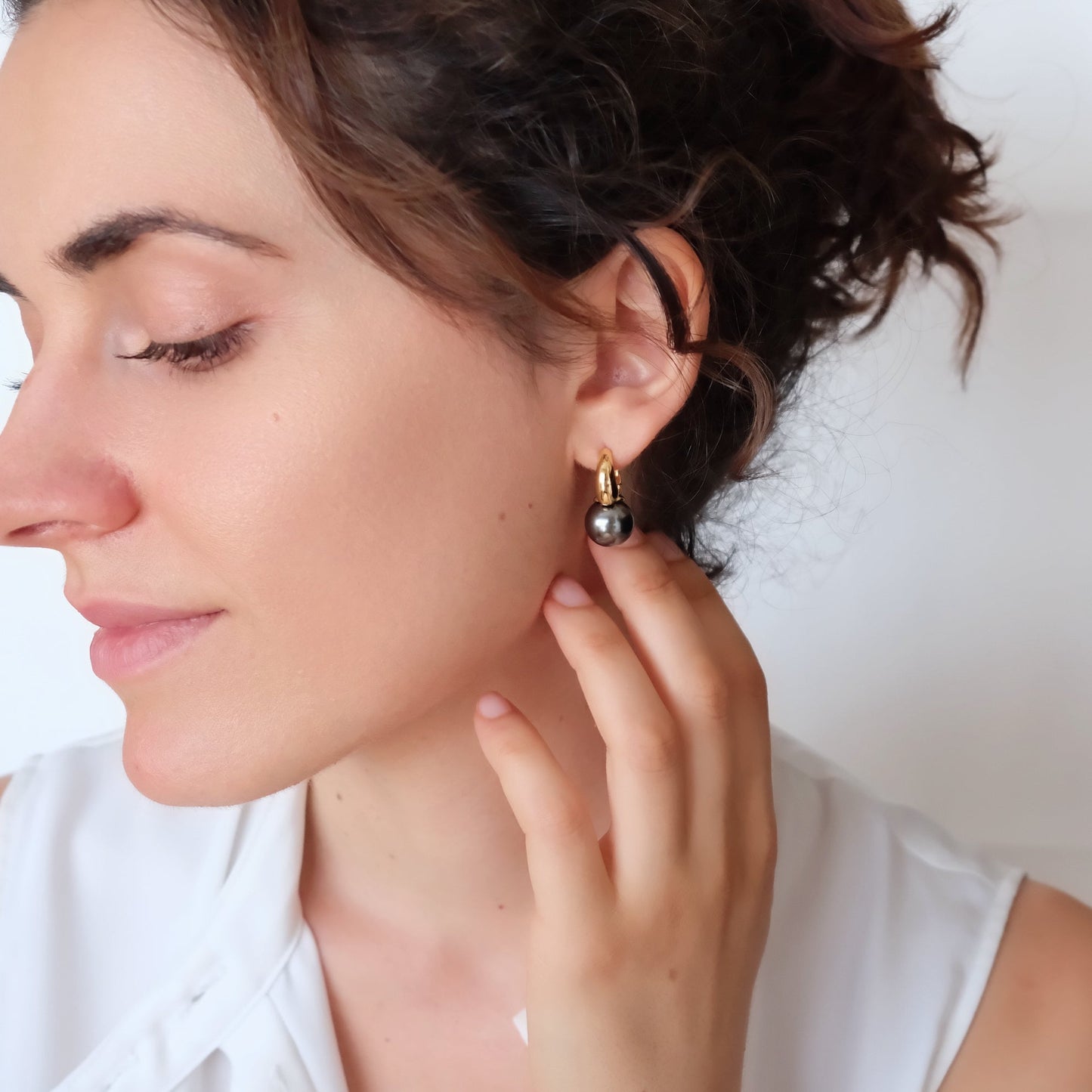 Gray Pearl Earrings