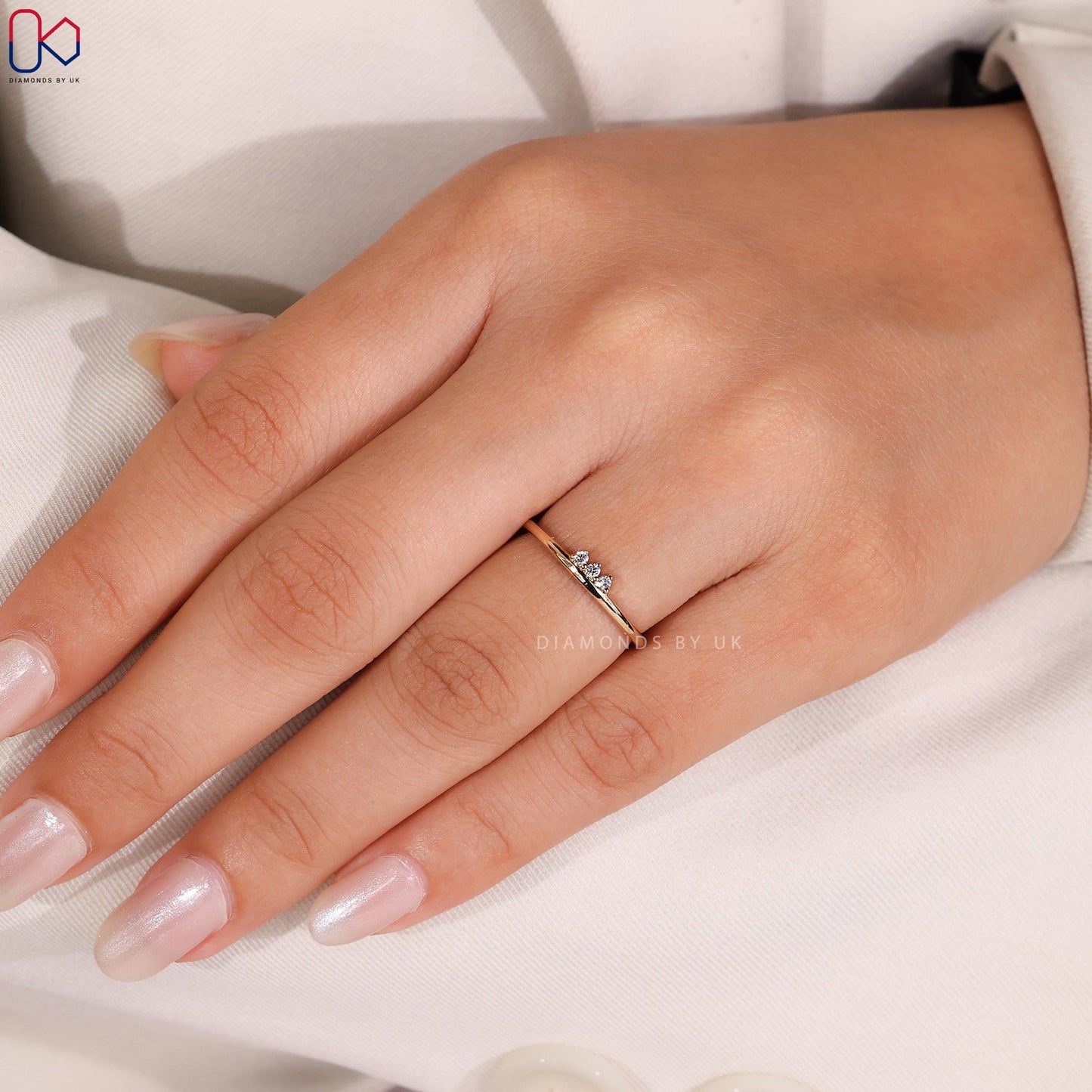 Yellow Gold Round Diamond 3 Stone Wedding Band