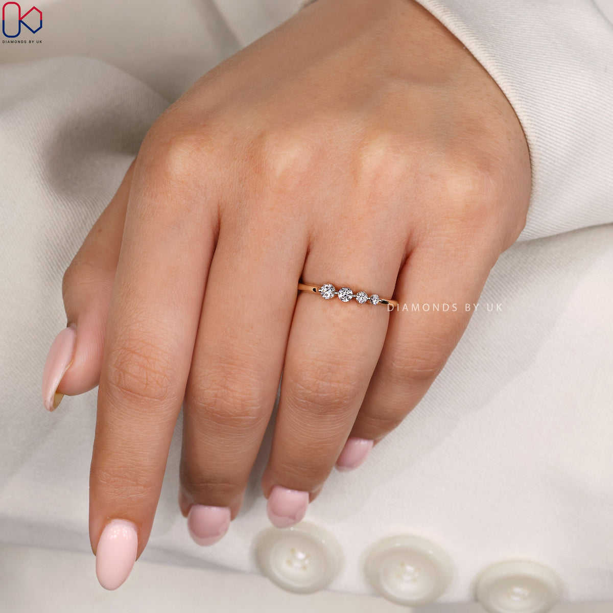 Round Cut 4 Diamond Wedding Band