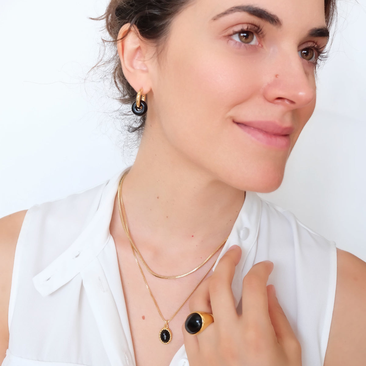 Oval Onyx Necklace