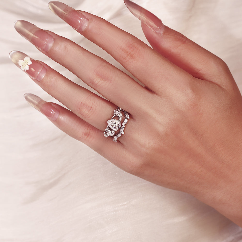 1.45ct Pear Cut Moissanite Bridal Ring Set, Nature Inspired Leaf & Vine Design