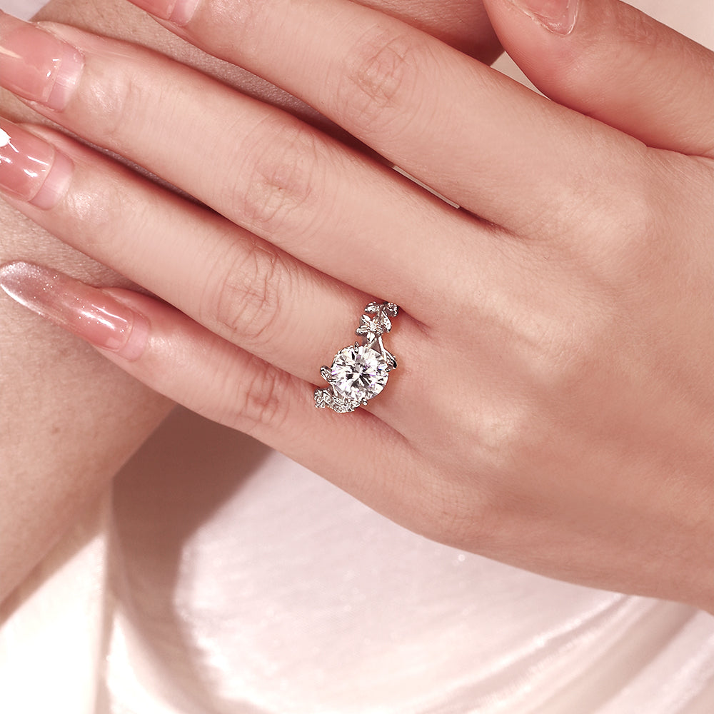 2.04Ct Round Cut Moissanite with Floral Motif Accents Vintage Romantic Engagement Ring