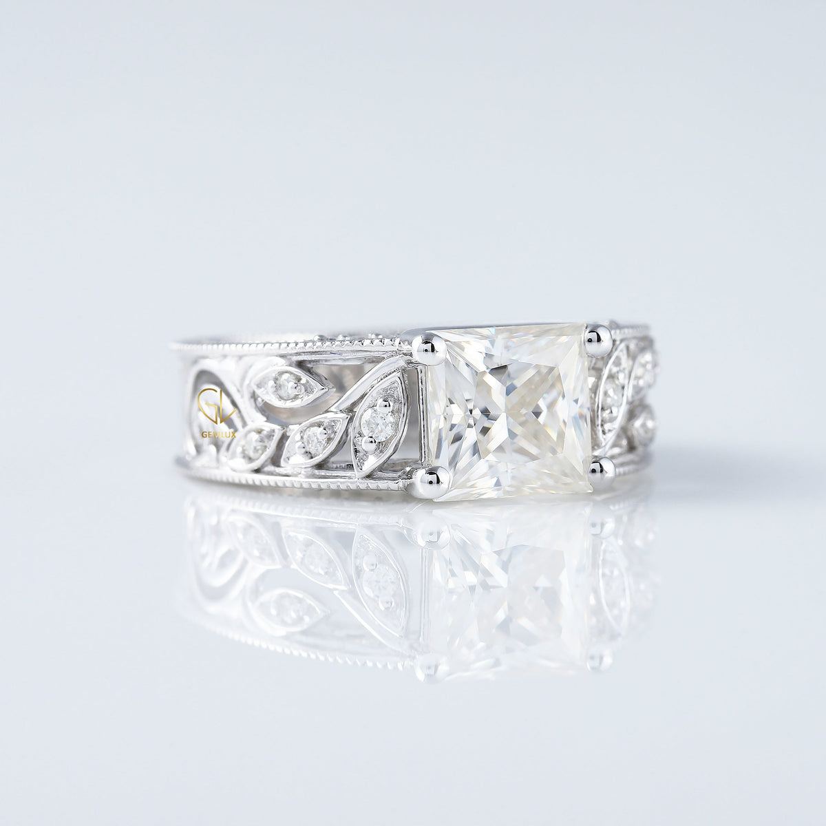 Vintage Leaf Inspired Princess Cut Moissanite Filigree Wide Band