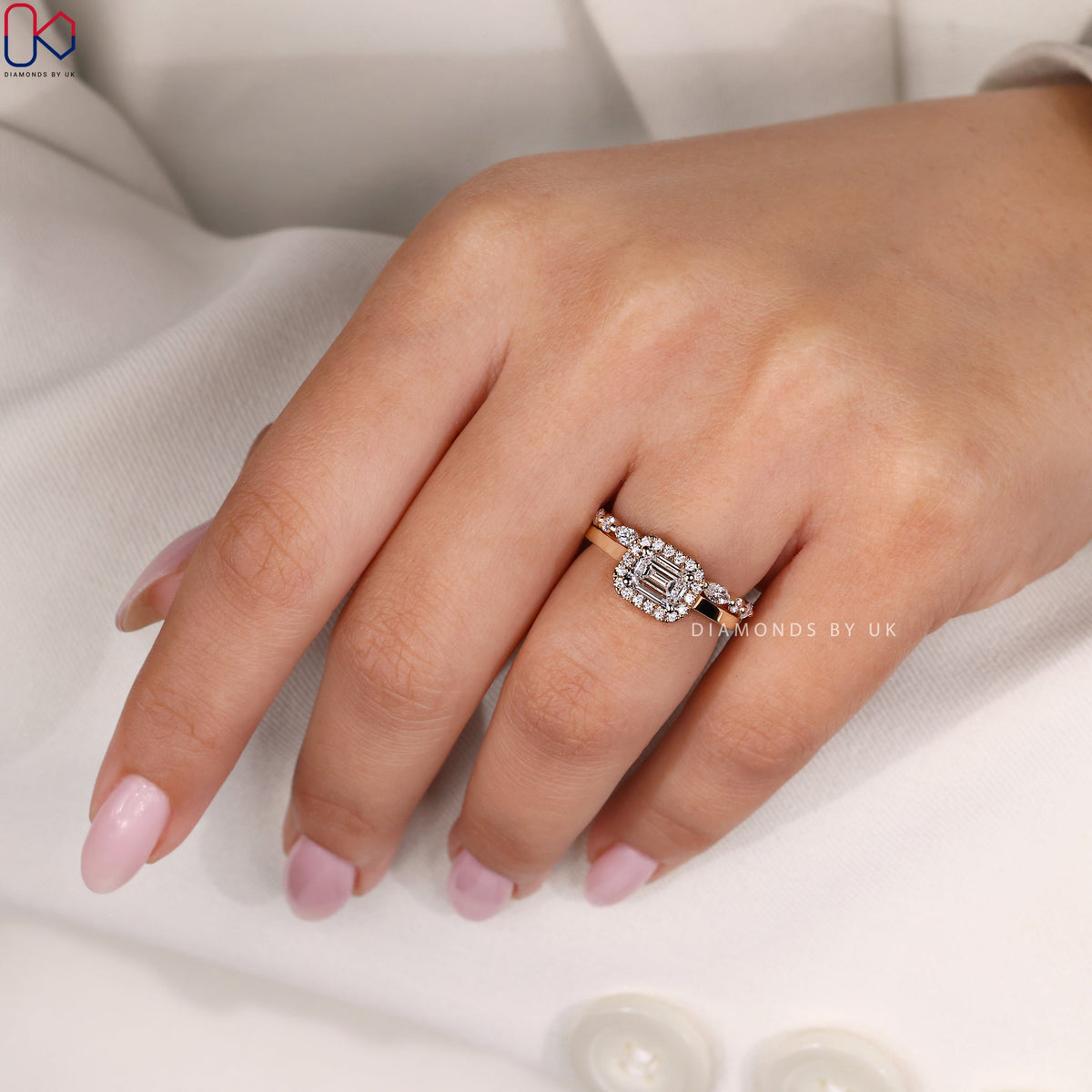 Emerald Ring with Wedding Band Yellow Gold Bridal Set