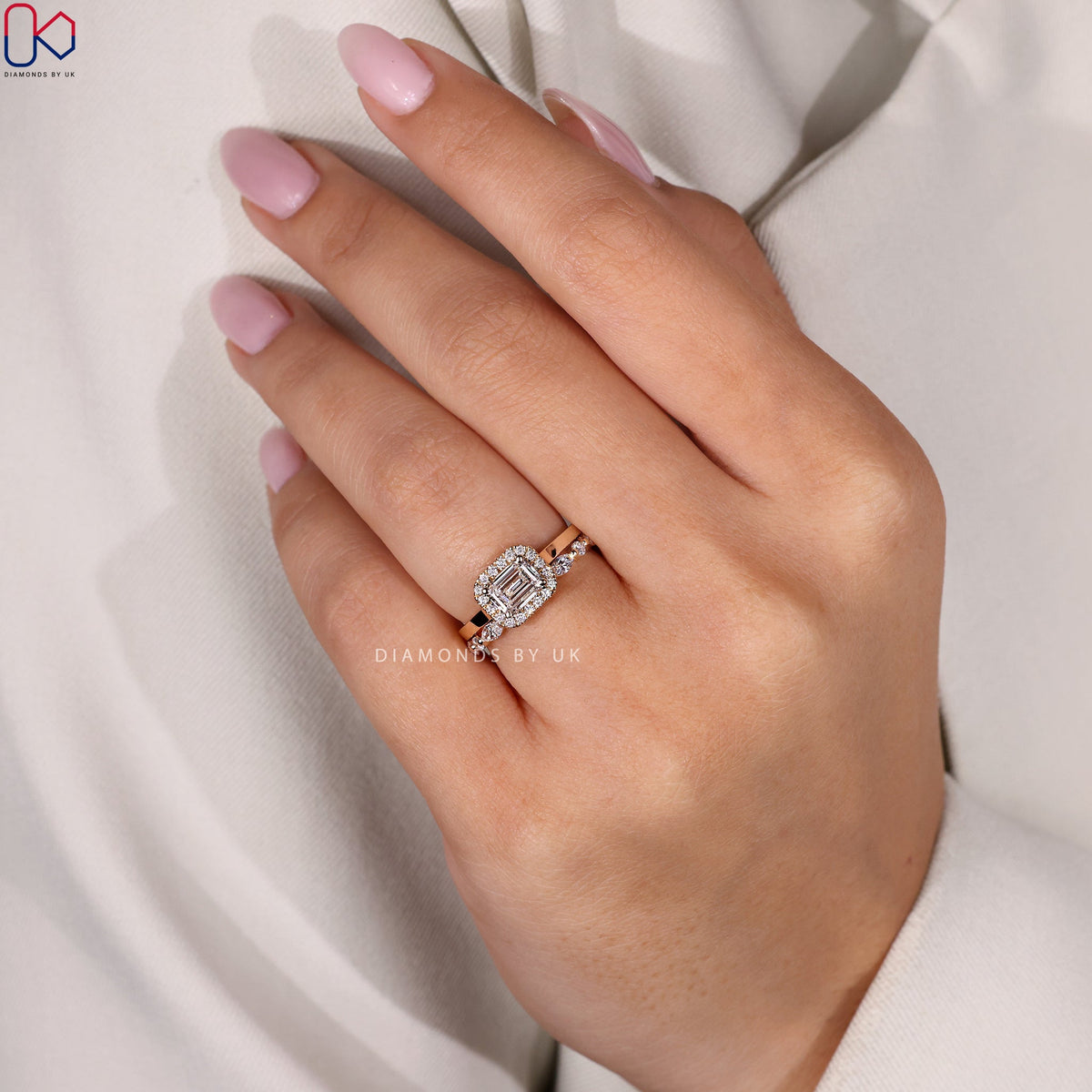 Emerald Ring with Wedding Band Yellow Gold Bridal Set