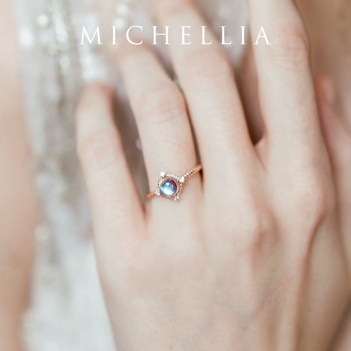 [Stella] Aura of Galaxy Engagement Ring in Labradorite