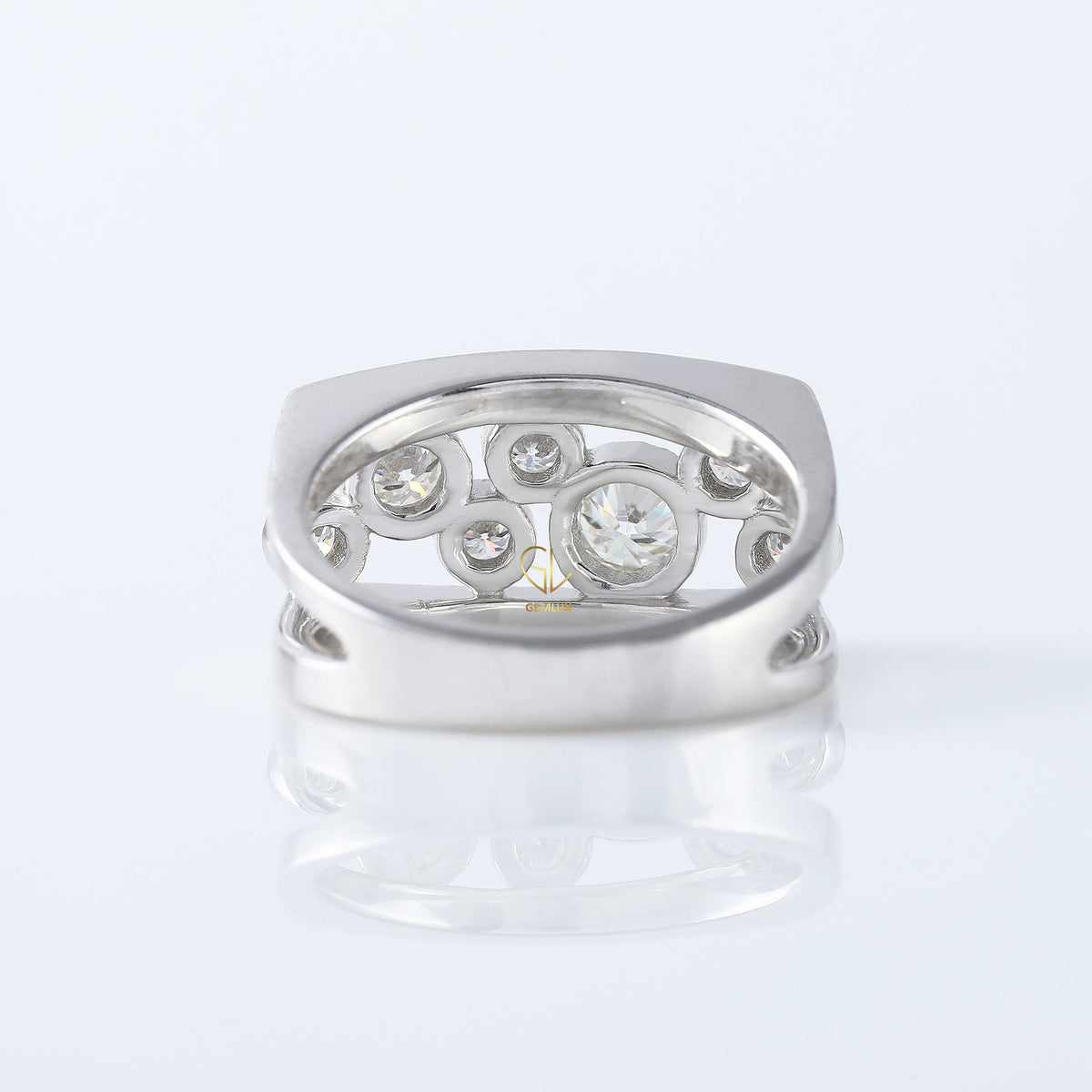 Seven Stone Round Cut Moissanite Scattered Diamond Wedding Band