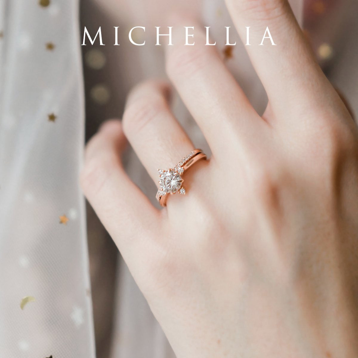 [Polaris] North Star Engagement Ring in Diamond / Moissanite
