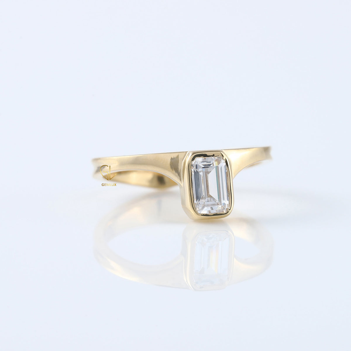 Emerald Cut Moissanite Diamond Curved Solitaire Ring