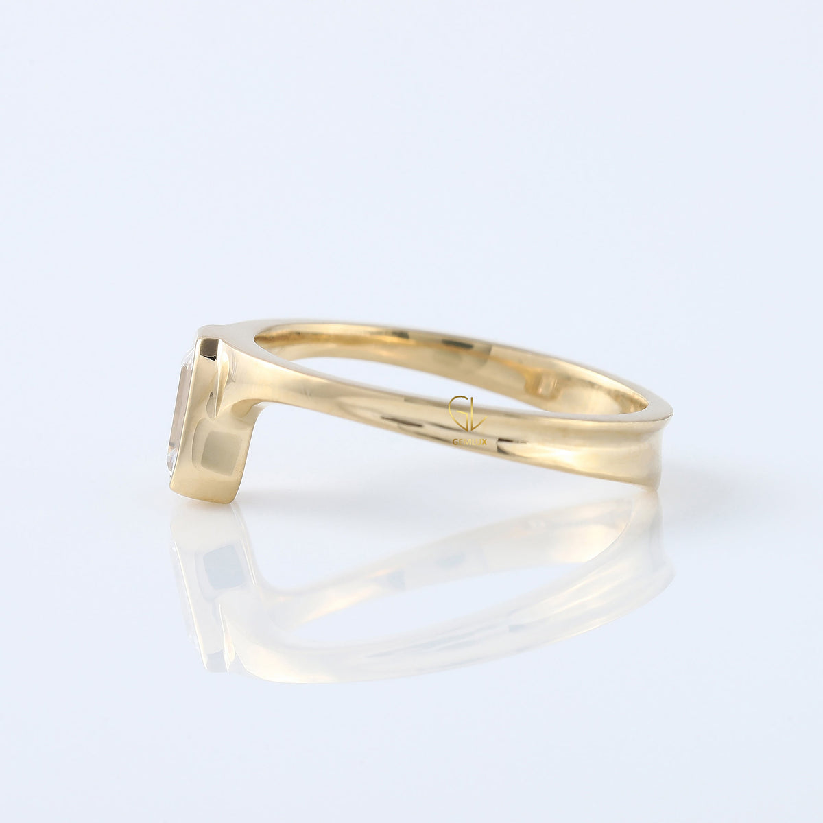 Emerald Cut Moissanite Diamond Curved Solitaire Ring