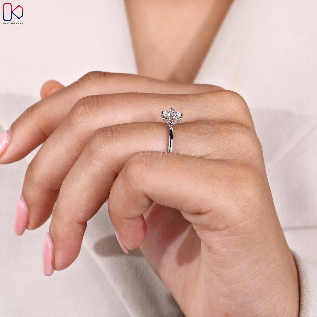 Round Diamond Ring in Solitaire Style
