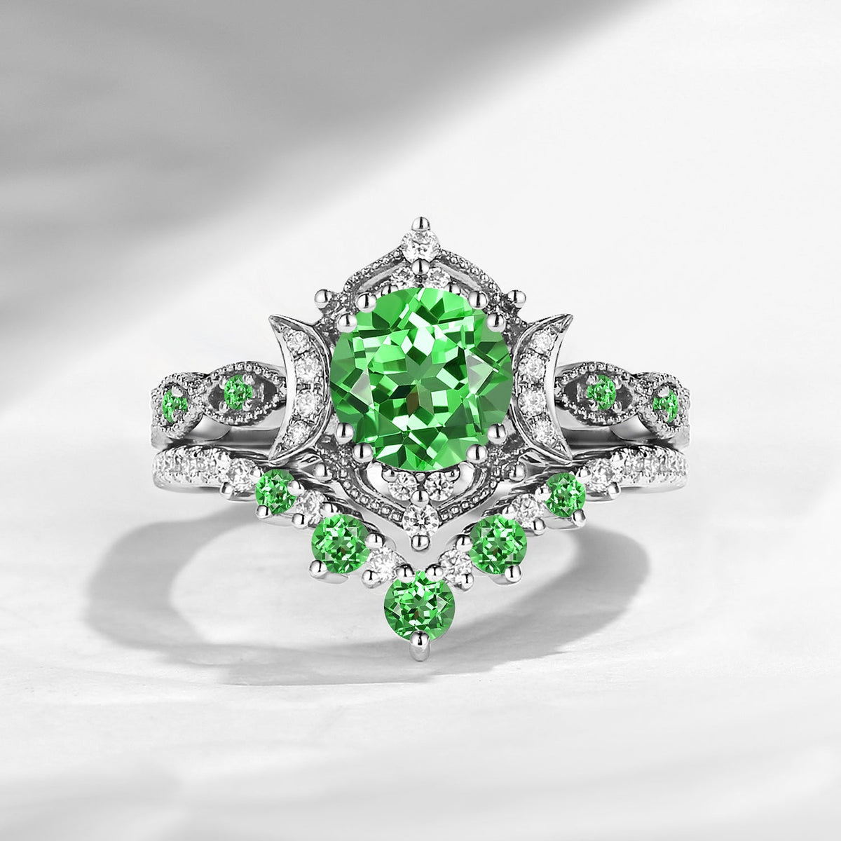 Crescent Moon | Round Cut Lab Tsavorite Vintage Milgrain Engagement Ring Set 2pcs
