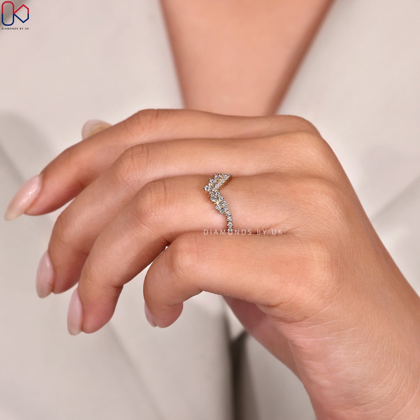 Round Cut Yellow Gold Wedding Band Chevron Style