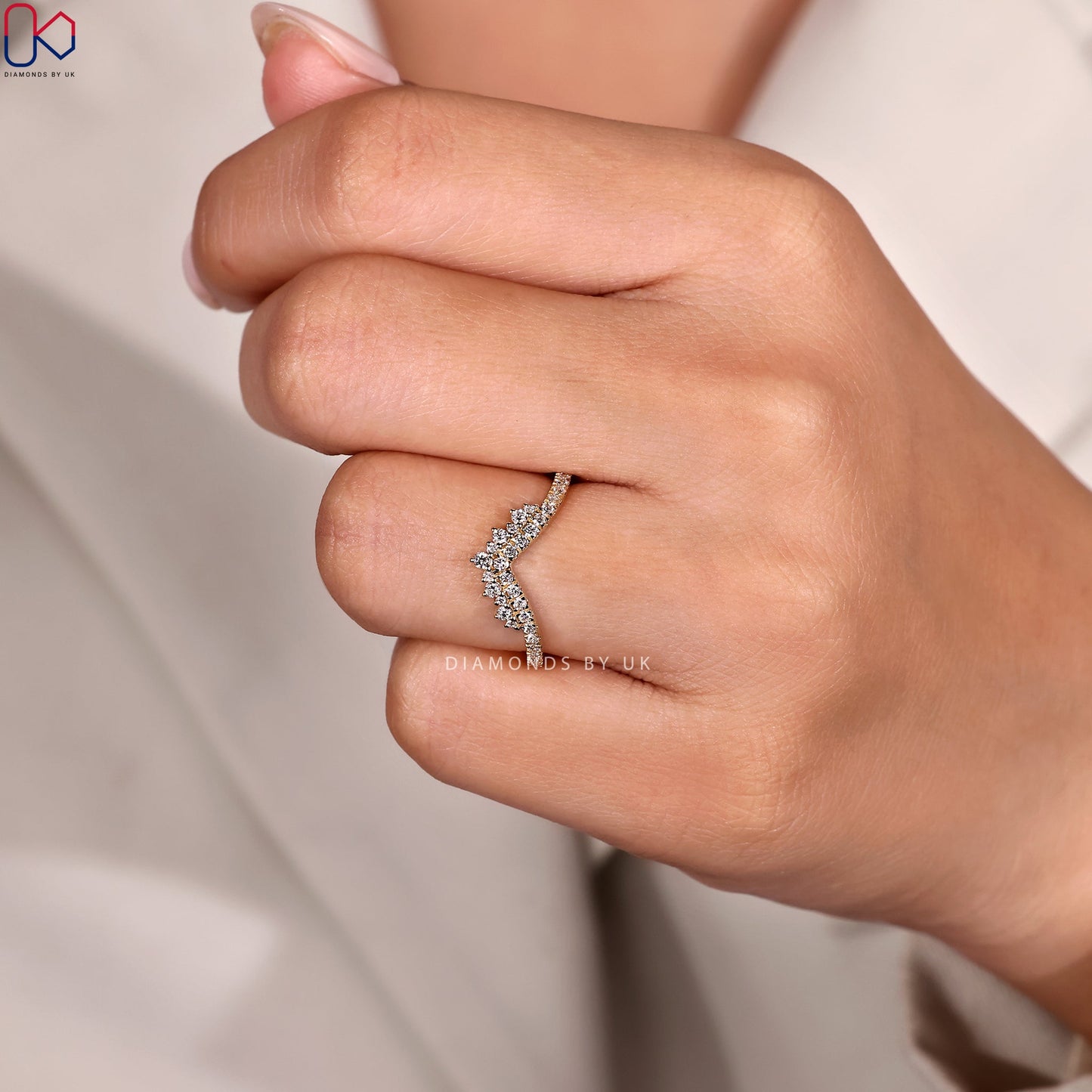 Round Cut Yellow Gold Wedding Band Chevron Style
