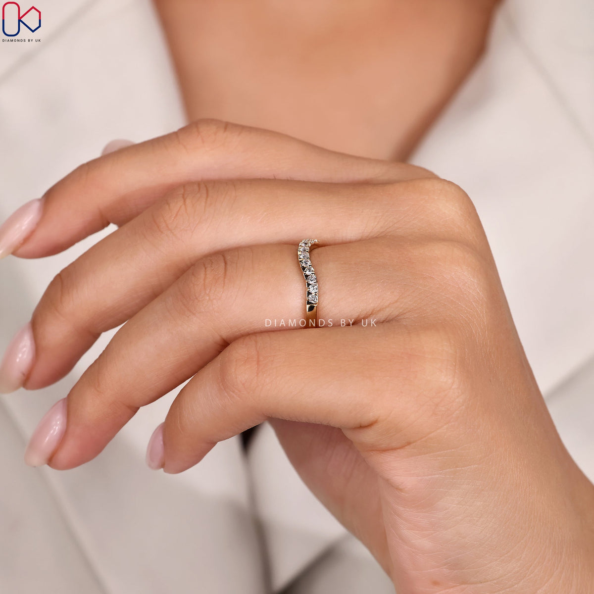 Round Diamond Wedding Band In Curvy Style