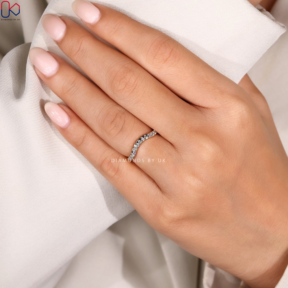 Round Diamond Wedding Band In Curvy Style