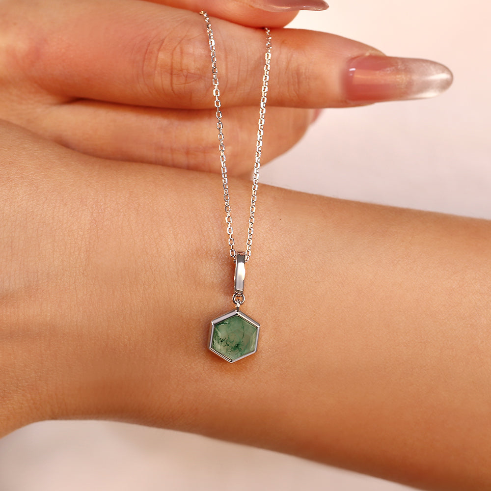 8x8mm Hexagon Cut Natural Moss Agate Pendant Necklace
