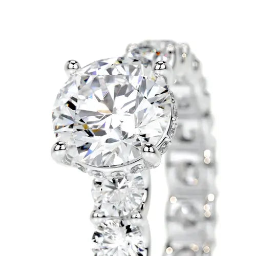 Sumptuous Solarii Moissanite 2.0ct Round Cut 925 Sterling Silver Pave Engagement Ring