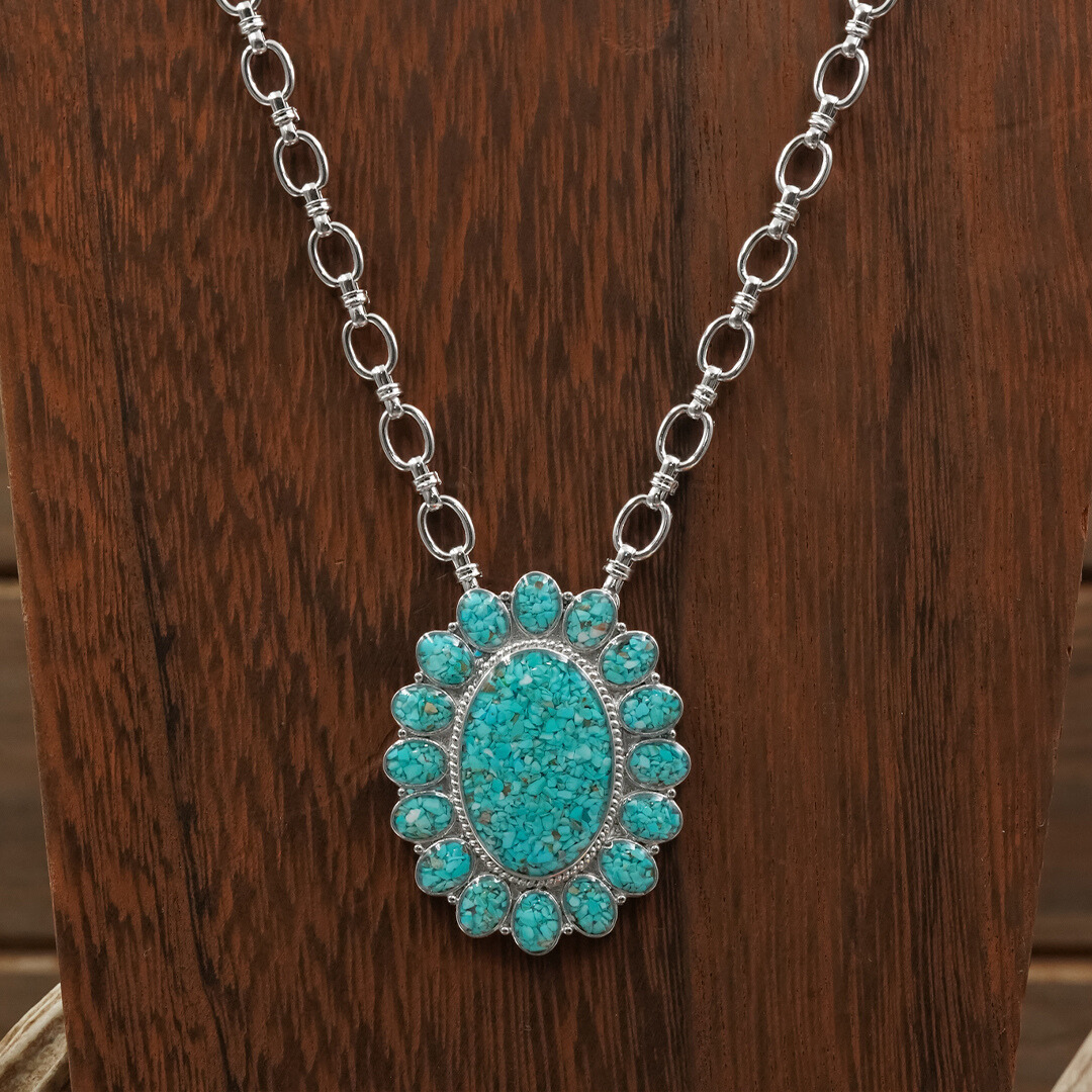 The Jewel Pendant Necklace