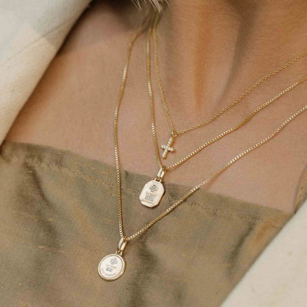 Love Token Round Necklace