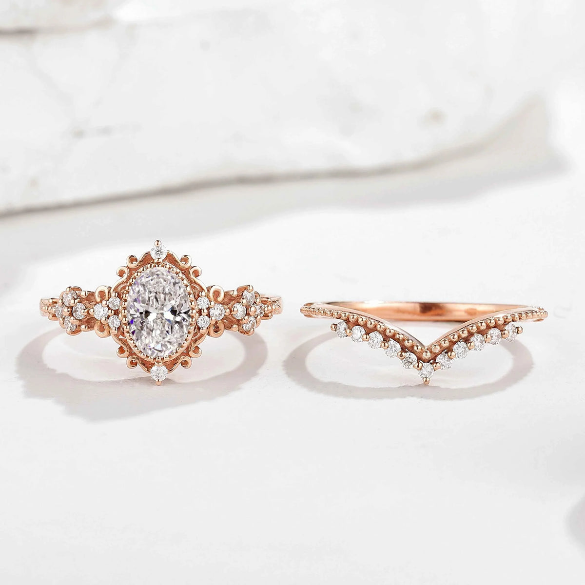 Signature Vintage Oval Cut 1.0ct Lab Diamond Engagement Bridal Set Rings