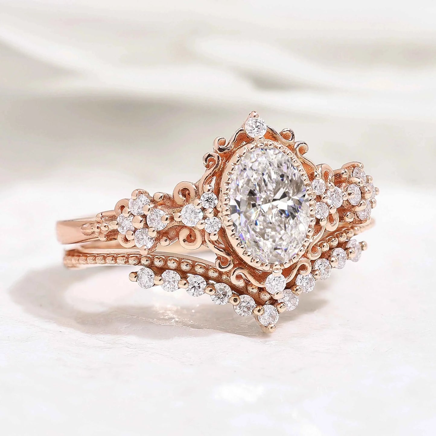 Signature Vintage Oval Cut 1.0ct Lab Diamond Engagement Bridal Set Rings